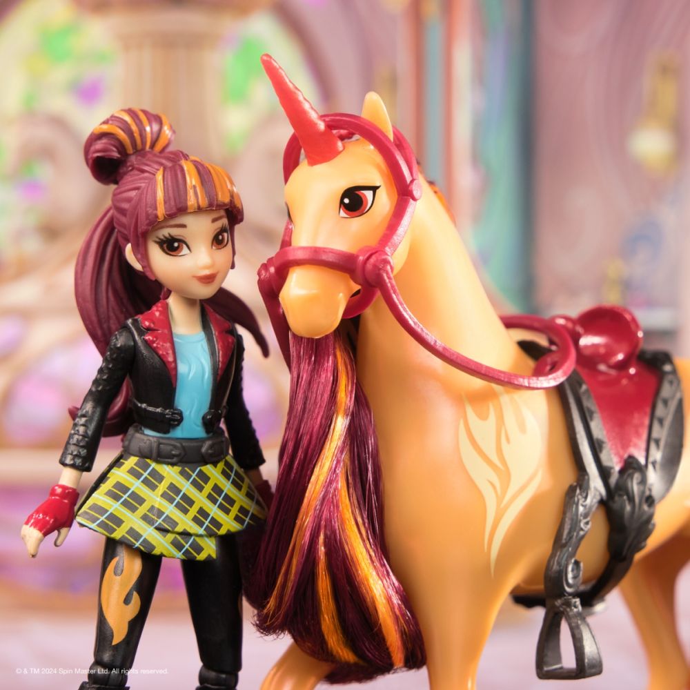 Set papusa Valentina si unicornul Cinder, Unicorn Academy, 20149008