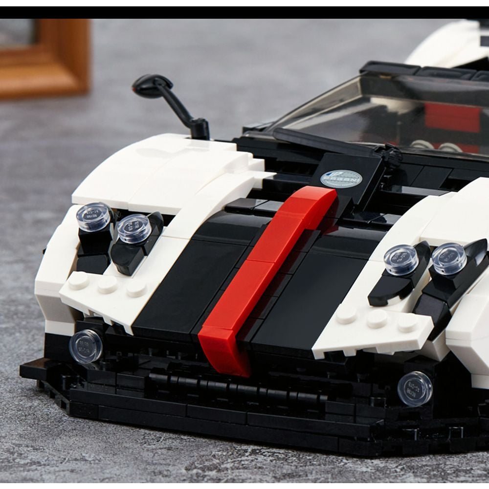 Set constructie masinuta, Rastar, Pagani Zonda Cinque, 1:16, 1024 piese