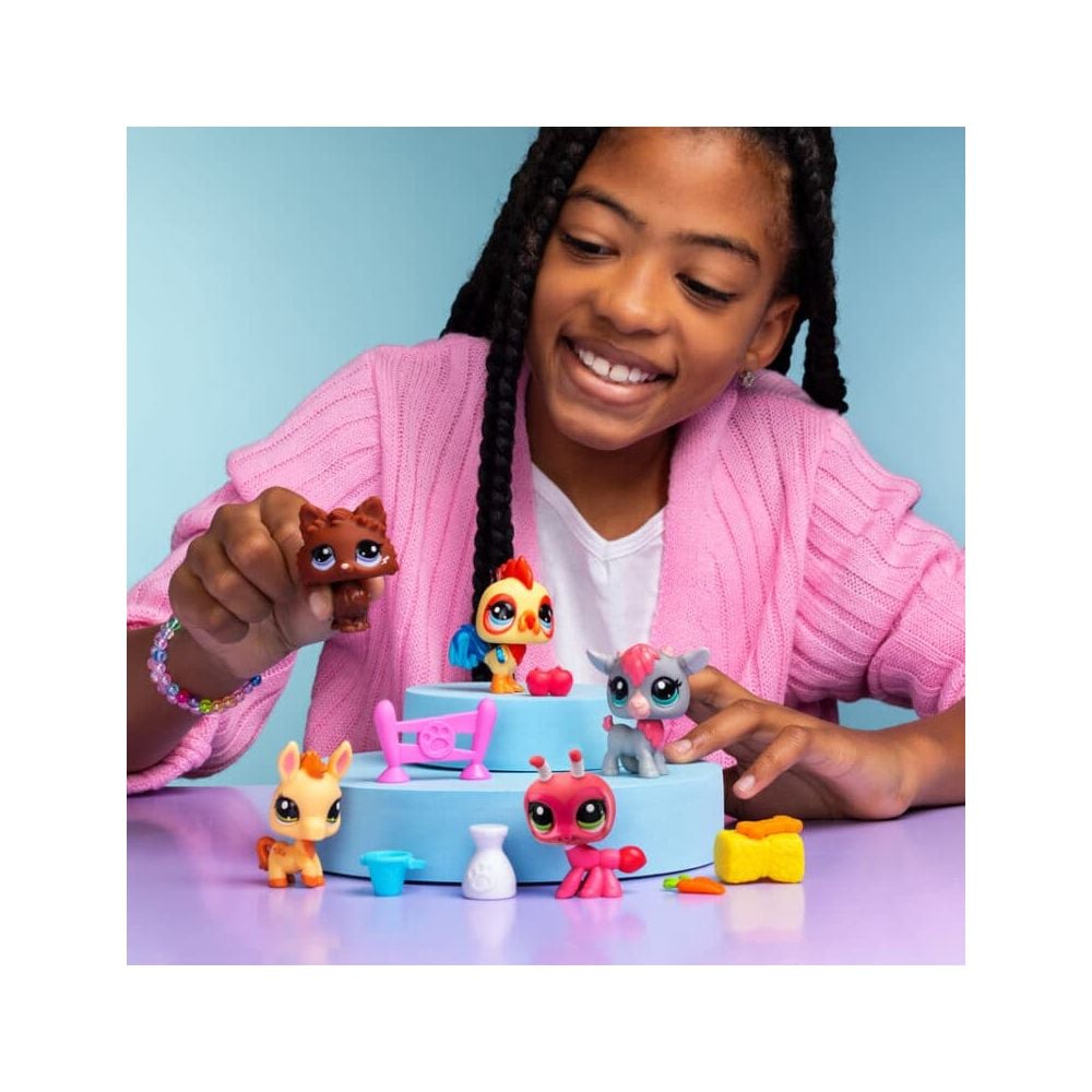 Set de joaca cu 5 figurine si accesorii, Littlest Pet Shop, Farm Besties