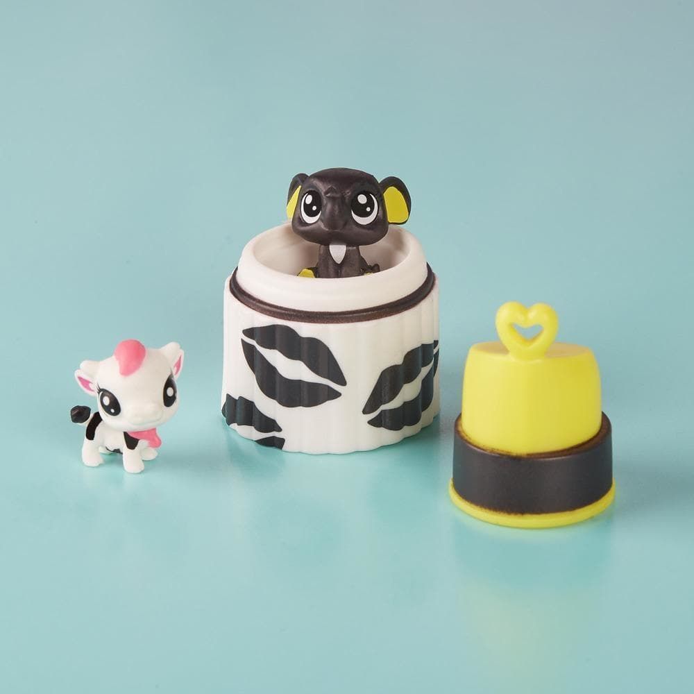 Set figurine Littlest Pet Shop Seria 1 - Colectia speciala cu surpriza, mov