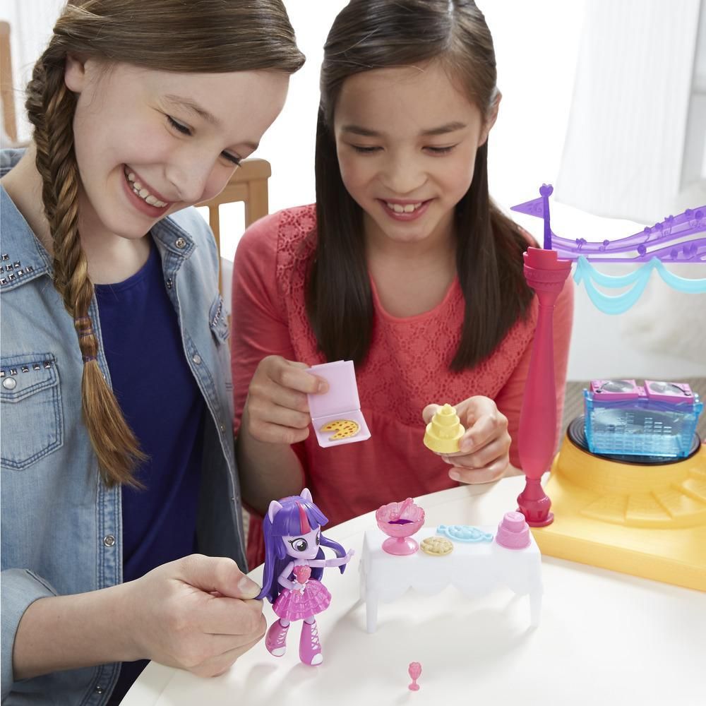 Set tematic My Little Pony Equestria Girls Minis - Dance playset