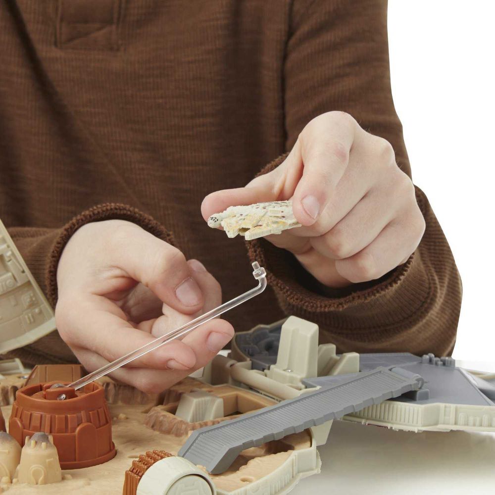 Star Wars The Force Awaken Micro Machines - Set Millennium Falcon
