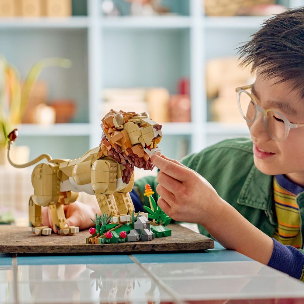 LEGO® Creator - Animale Salbatice: Leu maiestuos (31386)