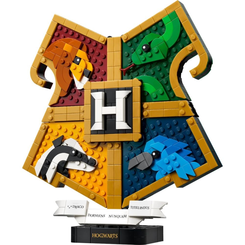 LEGO® Harry Potter - Blazonul caselor de la Hogwarts (76462)