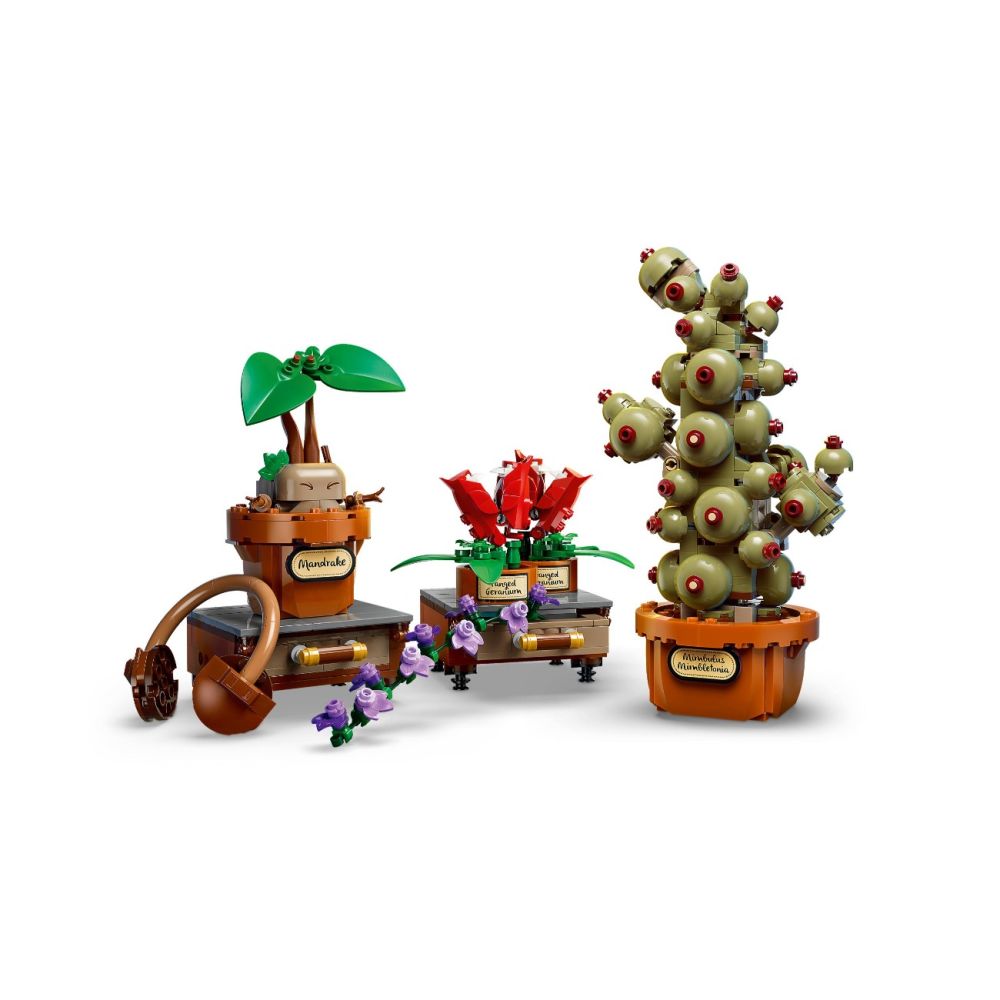 LEGO® Harry Potter - Plante pentru ora de ierbologie de la Hogwarts (76474)