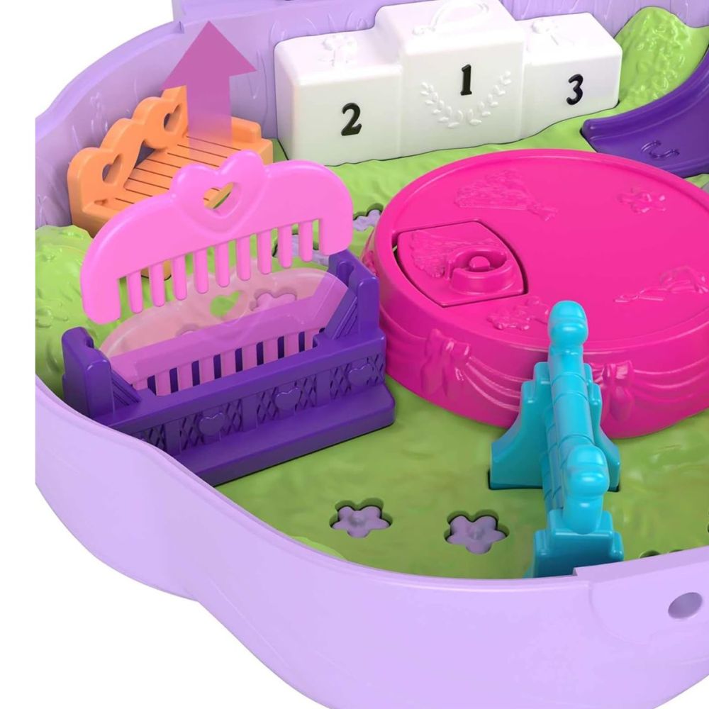 Set de joaca cu 2 papusi si 12 accesorii Polly Pocket Sushi Shop Cat, HCG21