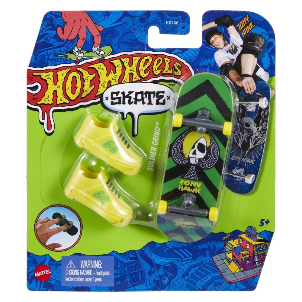 Set mini placa skateboard cu pantofi, Hot Wheels, HNG26