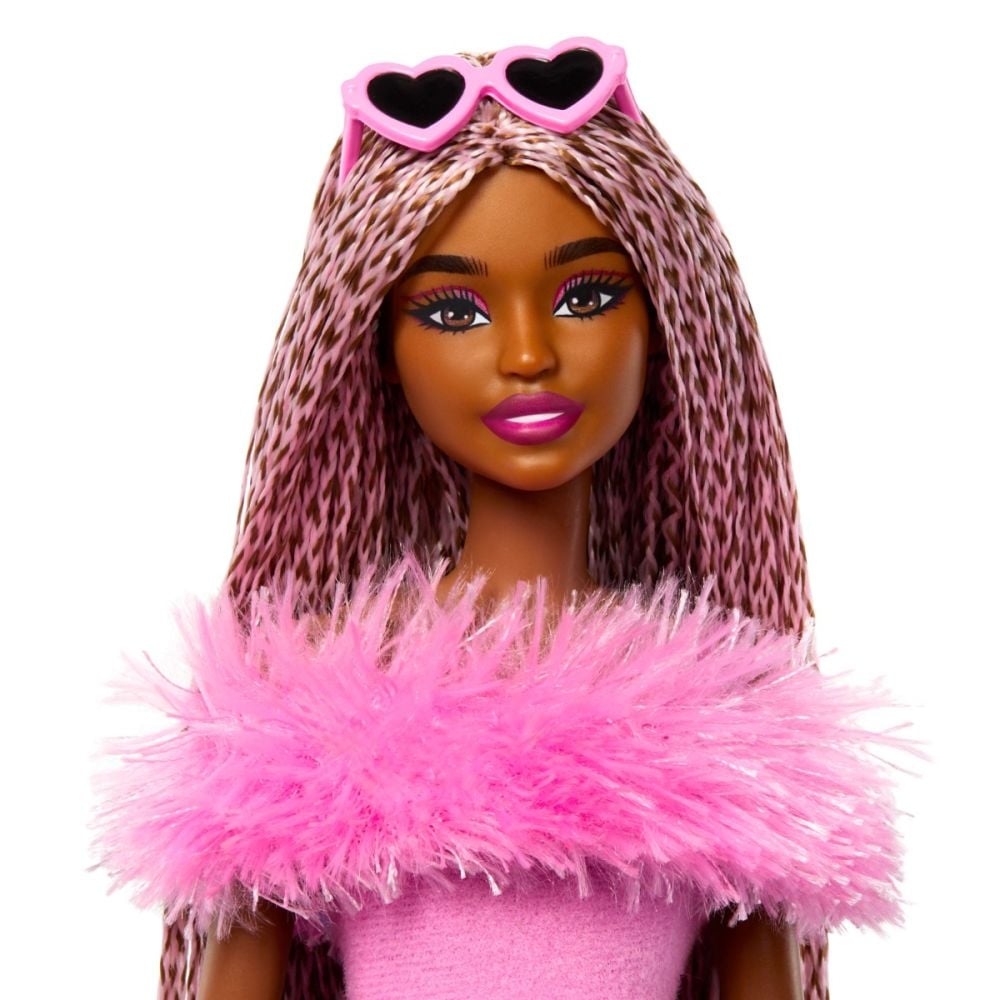 Papusa Barbie, Deluxe Style, HYV28