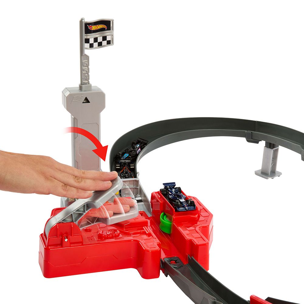 Set de joaca cu 3 masinute si piste Hot Wheels, Formula 1, JDY15
