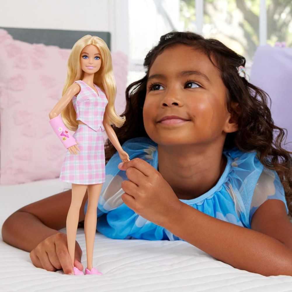 Papusa Barbie Fashionistas, Arm Cast, JJN56