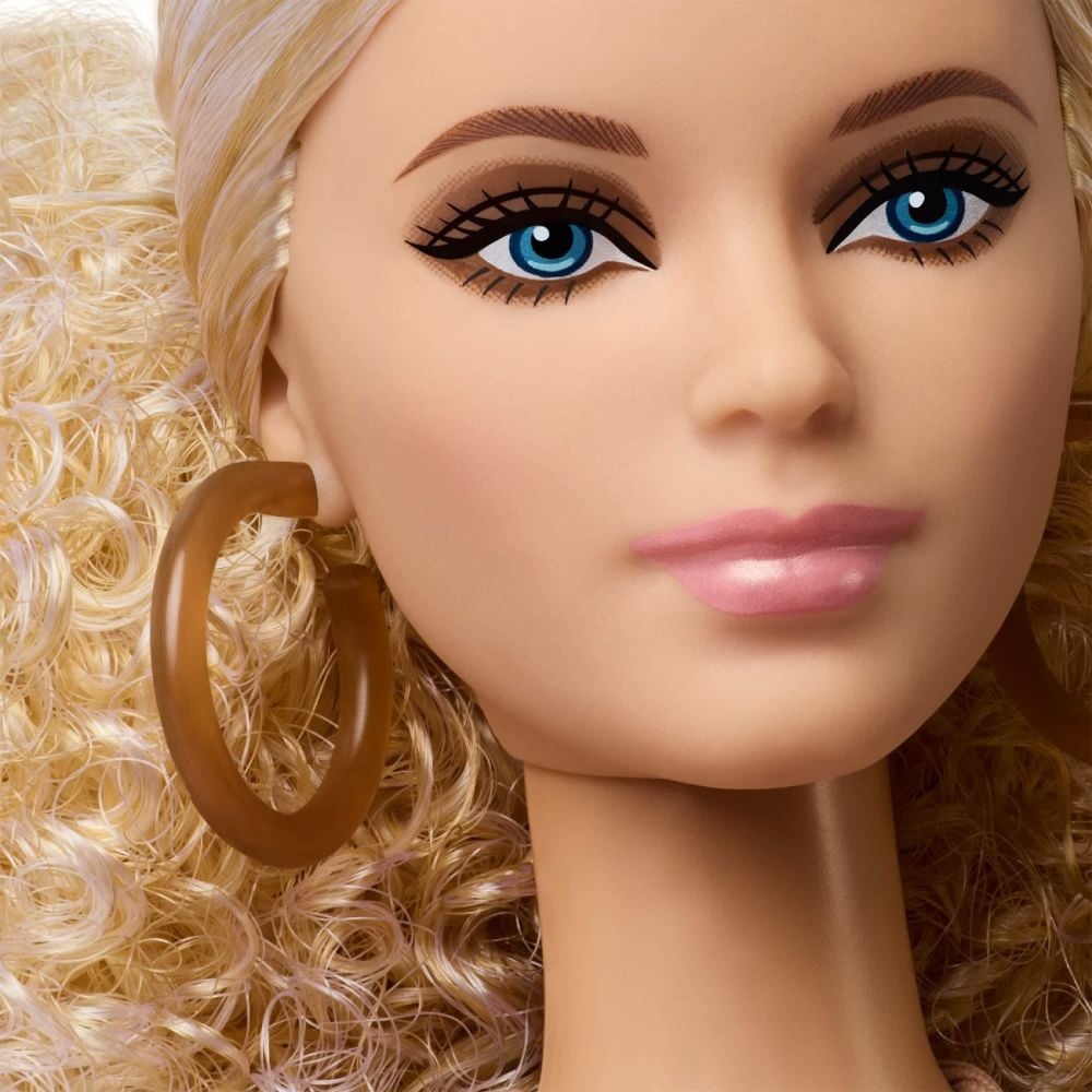 Papusa Barbie Signature Basics, Model 07, JJX26