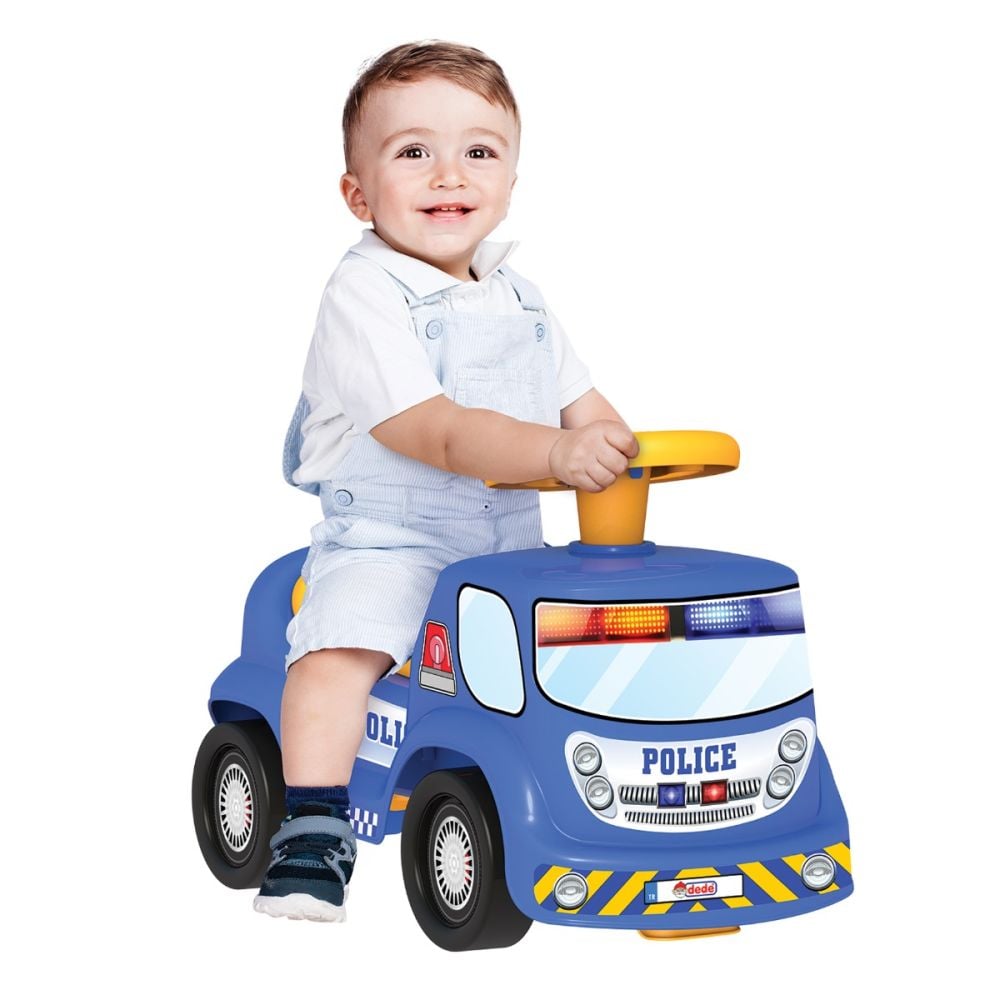 Prima mea masina de Politie, Dede, Go Hero