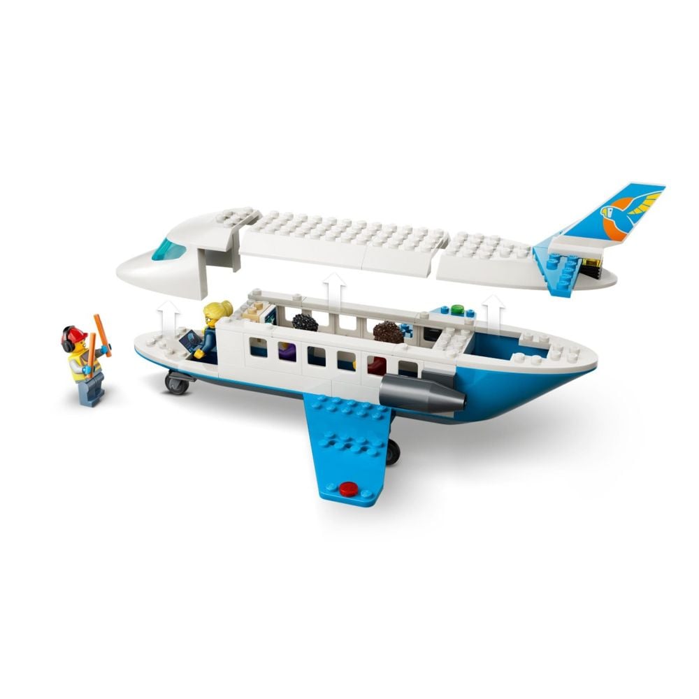 LEGO® City - Avion cu reactie pentru pasageri (60492)