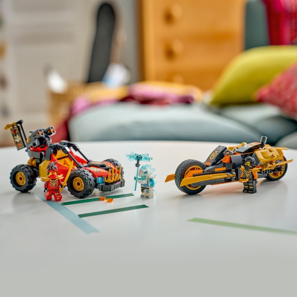 LEGO® Ninjago - Vehiculele transformabile ale lui Kai si Cole (71864)