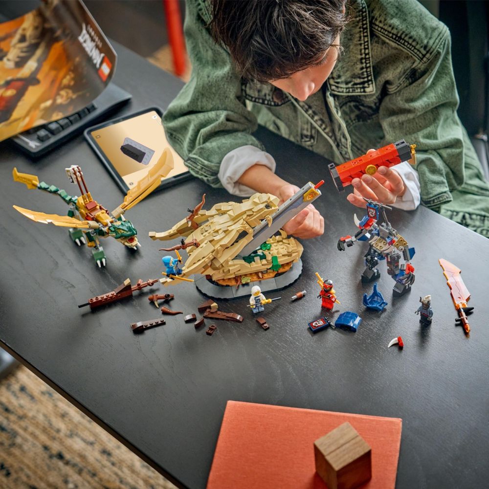 LEGO® Ninjago - Batalia de la sabia dragonului (71871)