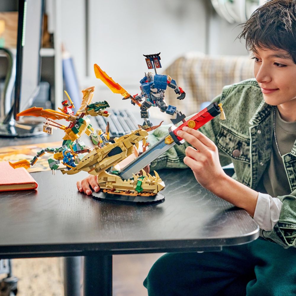 LEGO® Ninjago - Batalia de la sabia dragonului (71871)