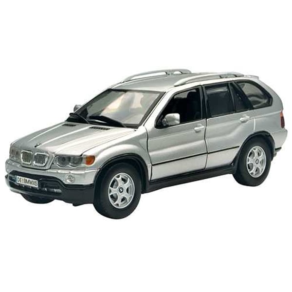masinuta motormax bmw x5