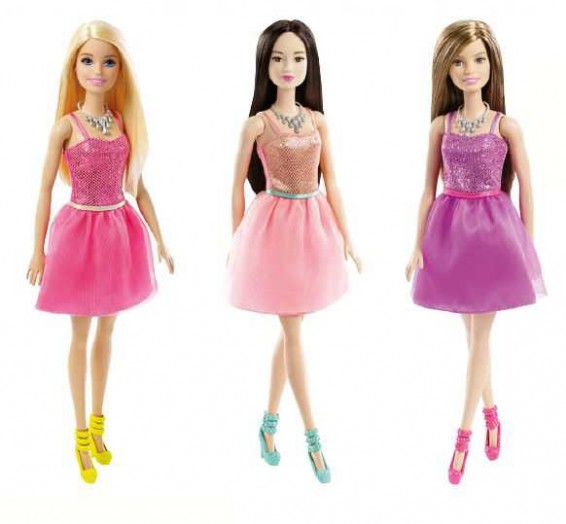 papusa barbie cu accesorii